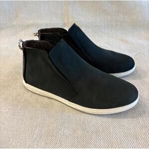 OLUKAI Hawaiiloa Manu Hope Womens 7 Leather Booties Ankle Boots Lava Rock